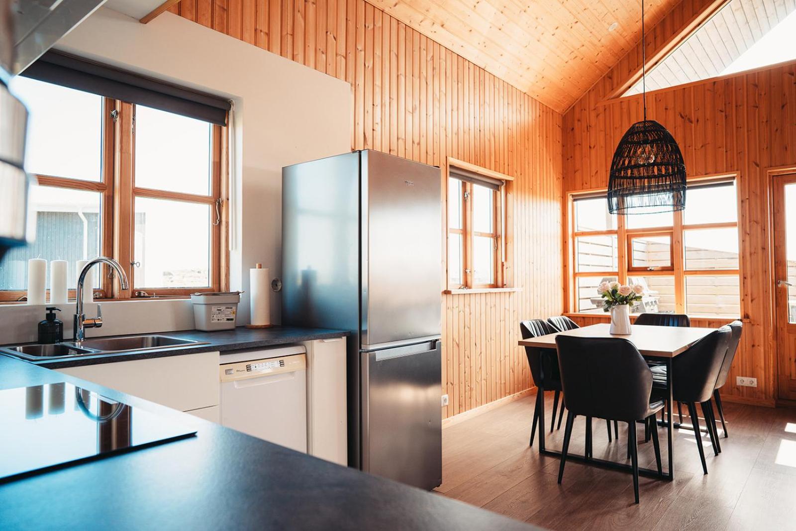 Ocean Break Cabins Sandgerði Dış mekan fotoğraf