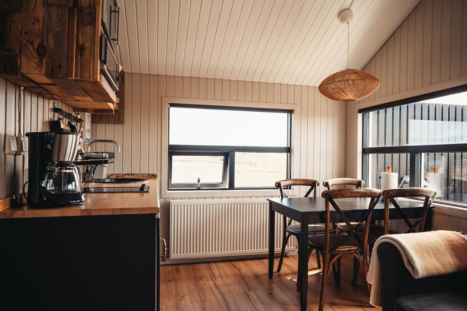 Ocean Break Cabins Sandgerði Dış mekan fotoğraf